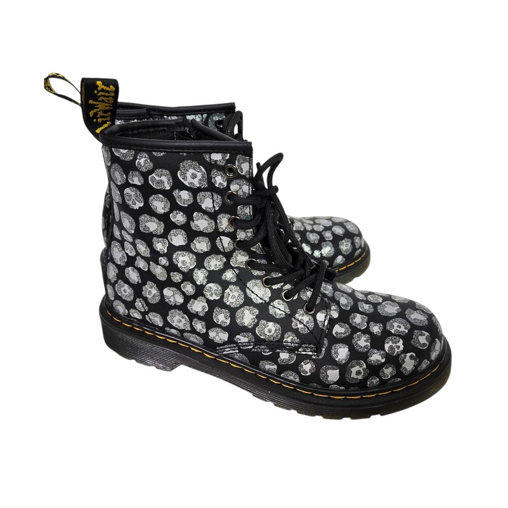 Dr Martens Leopard Hydro Combat Boot Black Skulls Metallic Leather Ankle Girls 4